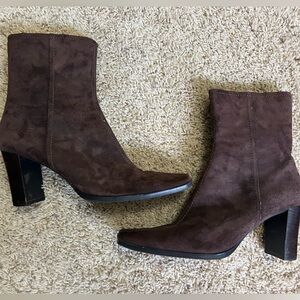 Vintage Bandolino Booties